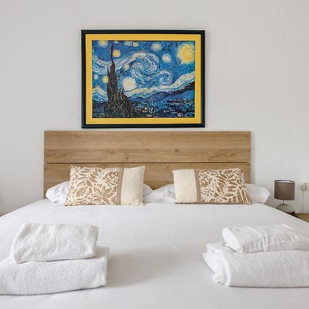 Besos - Bright Apartment Close To Congress & Port サン・アドリア・デ・ベソス エクステリア 写真