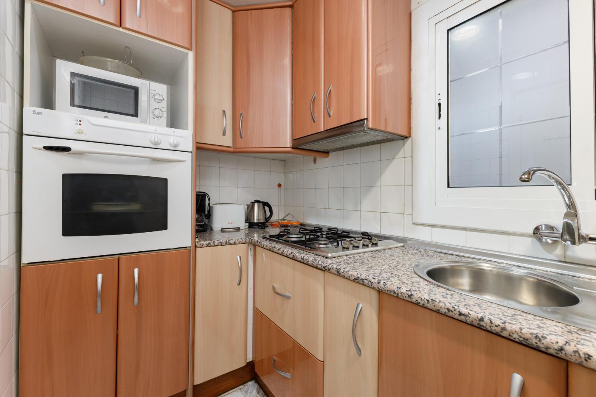 Besos - Bright Apartment Close To Congress & Port サン・アドリア・デ・ベソス エクステリア 写真