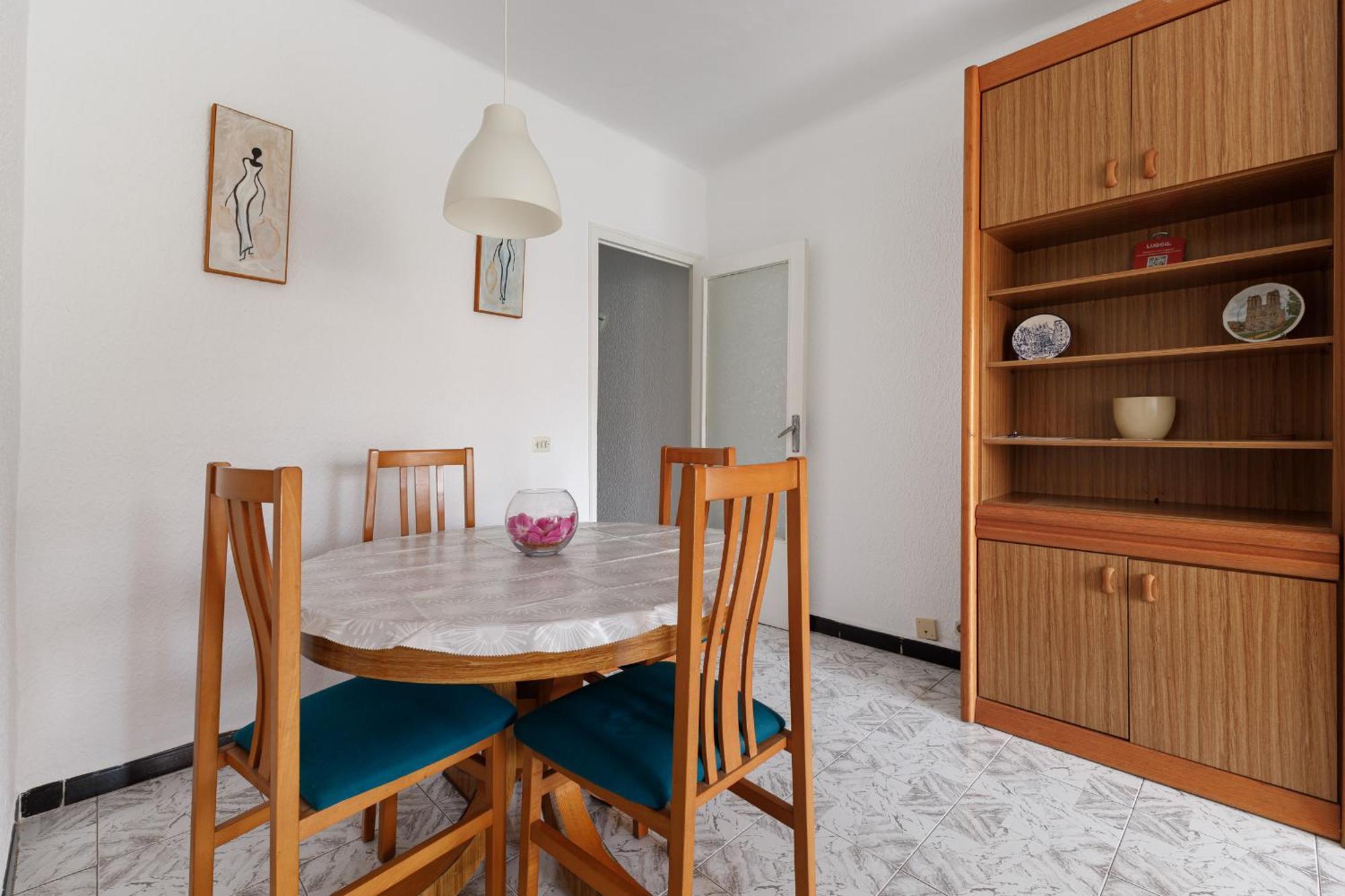 Besos - Bright Apartment Close To Congress & Port サン・アドリア・デ・ベソス エクステリア 写真
