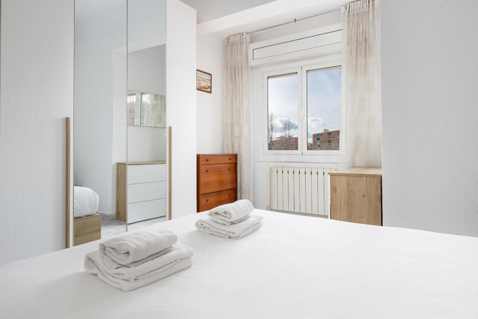 Besos - Bright Apartment Close To Congress & Port サン・アドリア・デ・ベソス エクステリア 写真