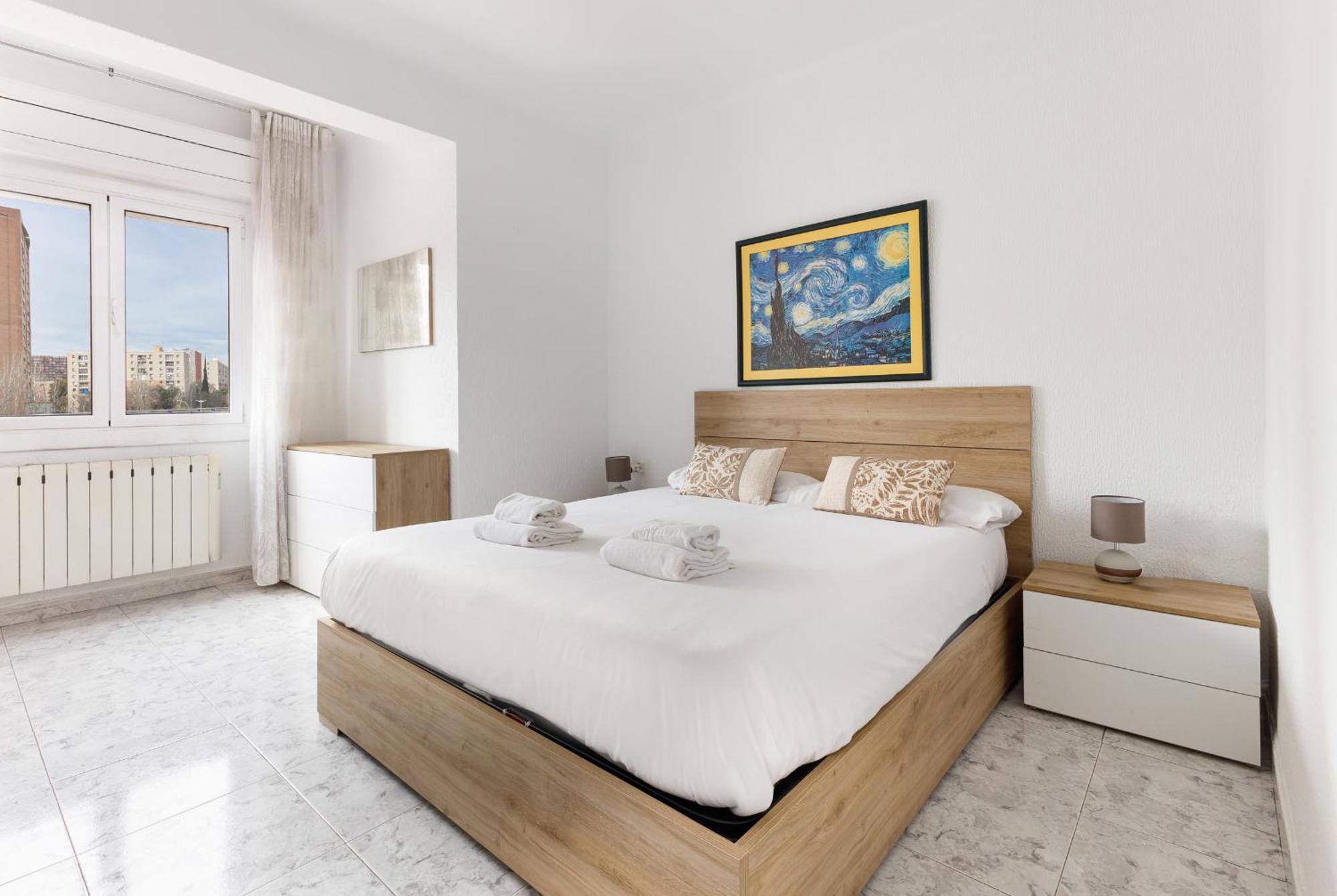 Besos - Bright Apartment Close To Congress & Port サン・アドリア・デ・ベソス エクステリア 写真